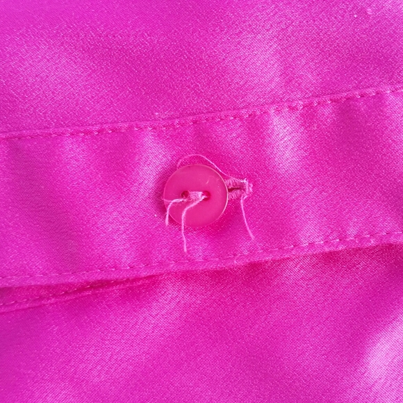 Kasper bright pink satin short sleeve button blouse - Picture 3 of 5